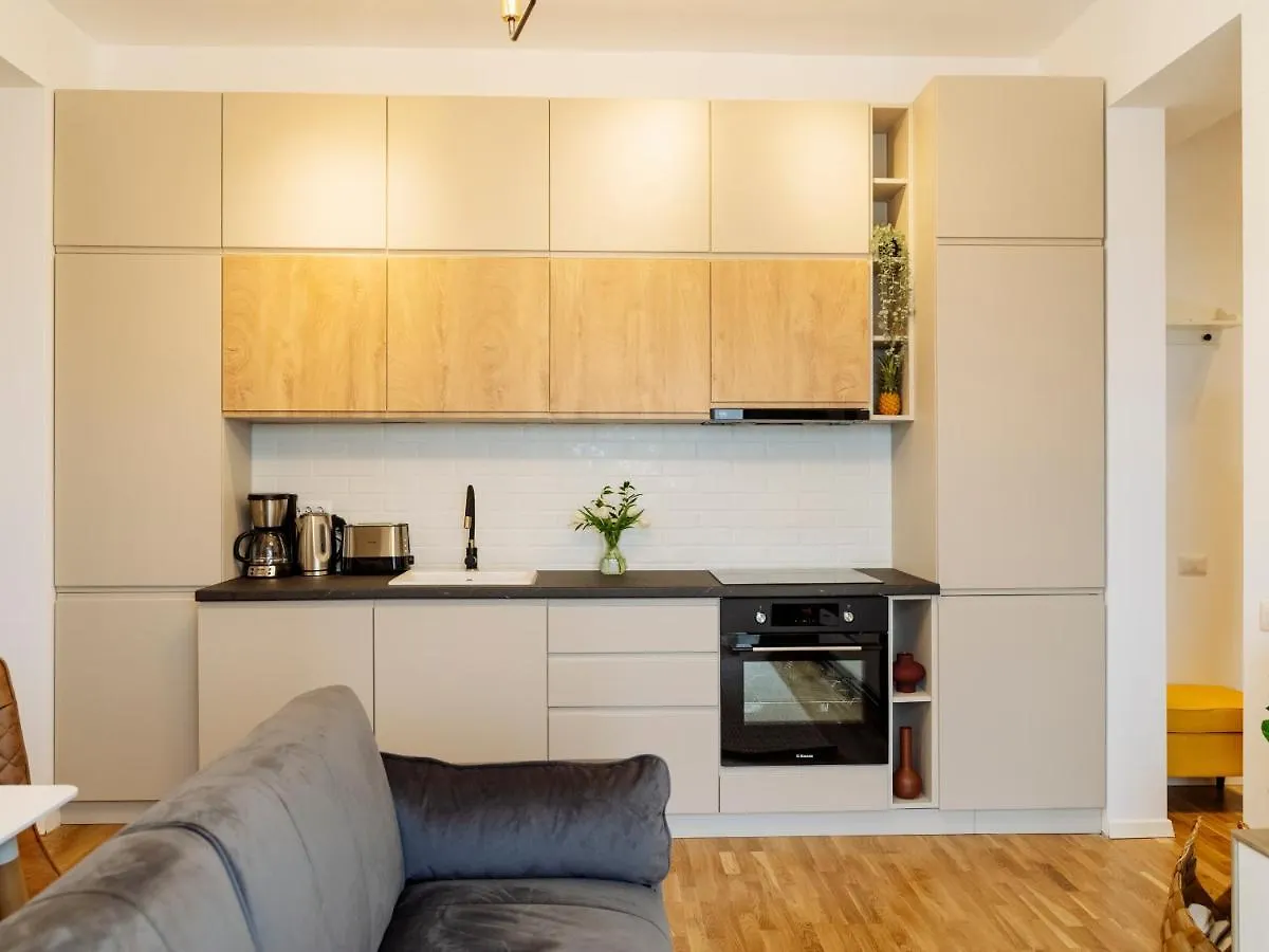 Apartment Sunny 2Br Flat - Top Location - Amazing Balcony Bucharest