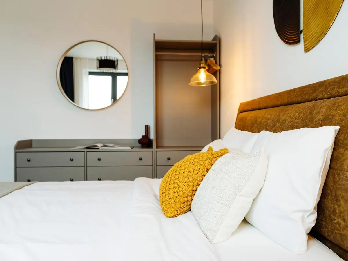 Apartment Sunny 2Br Flat - Top Location - Amazing Balcony Bucharest