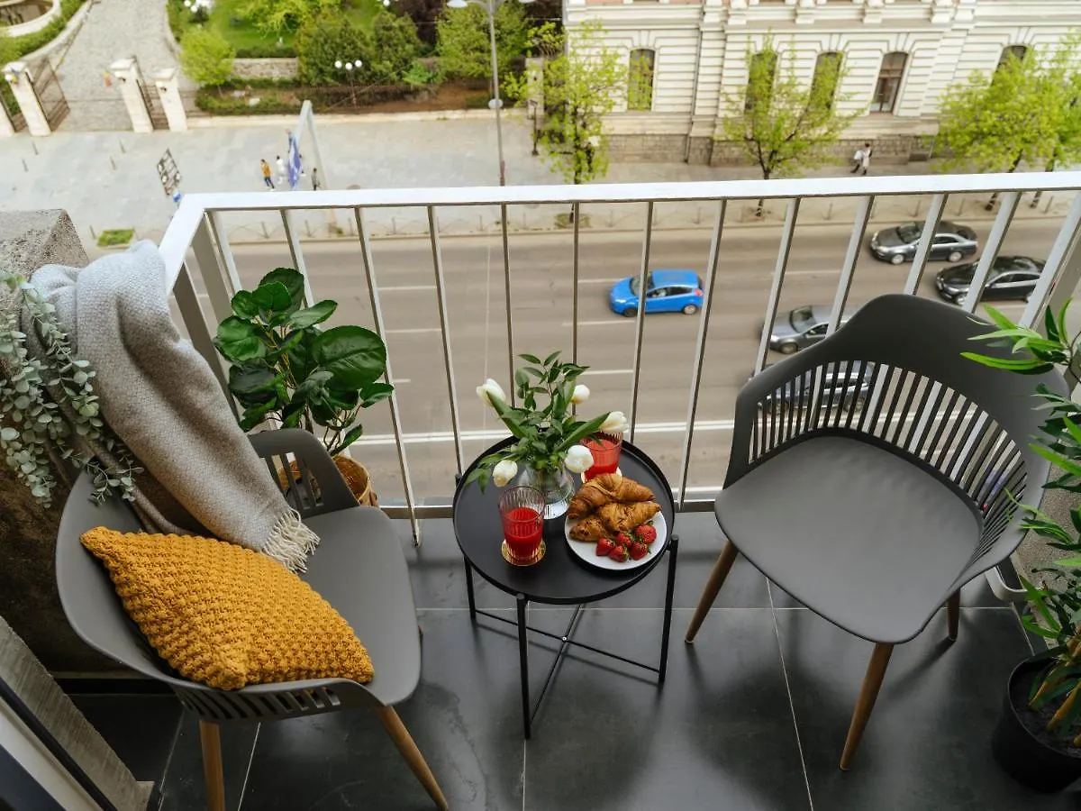 Sunny 2Br Flat - Top Location - Amazing Balcony Bucharest 0*,  Romania