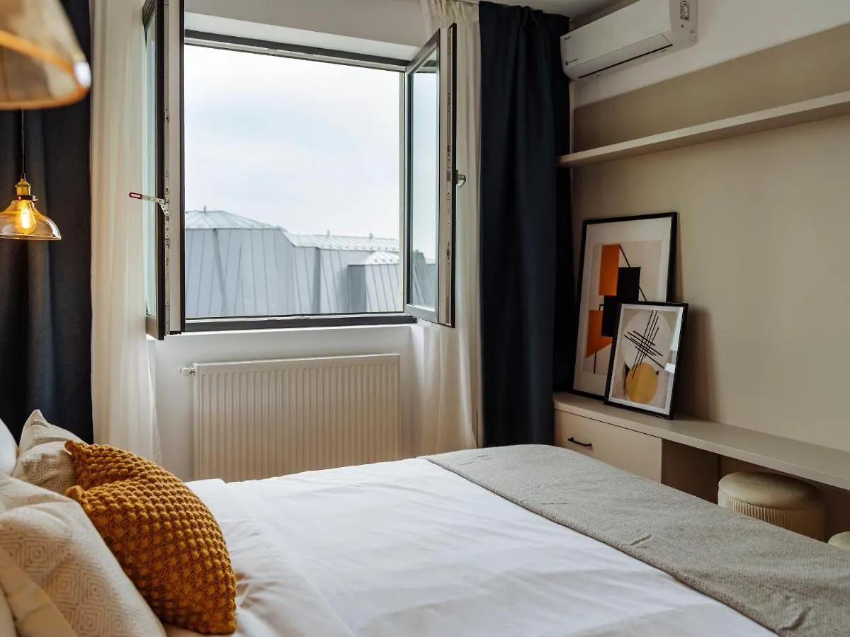Sunny 2Br Flat - Top Location - Amazing Balcony Bukurešť